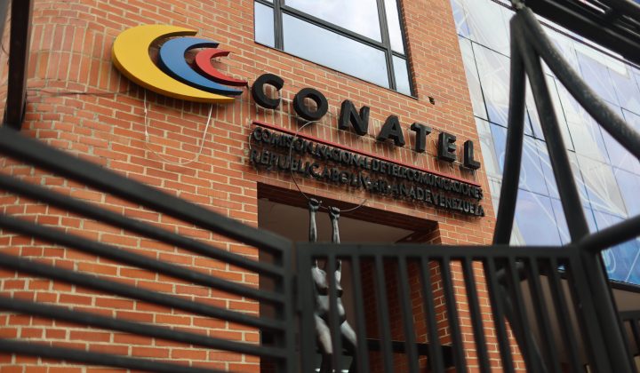 Declive y fragmentación de la hegemonía comunicacional chavista en Venezuela