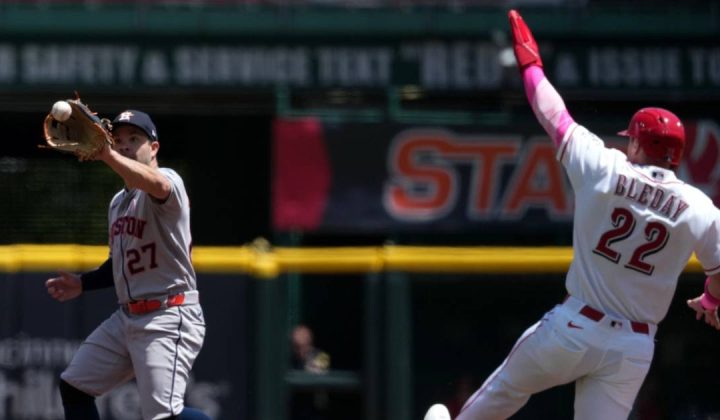 José Altuve enfrenta un rendimiento defensivo preocupante en la MLB 2026