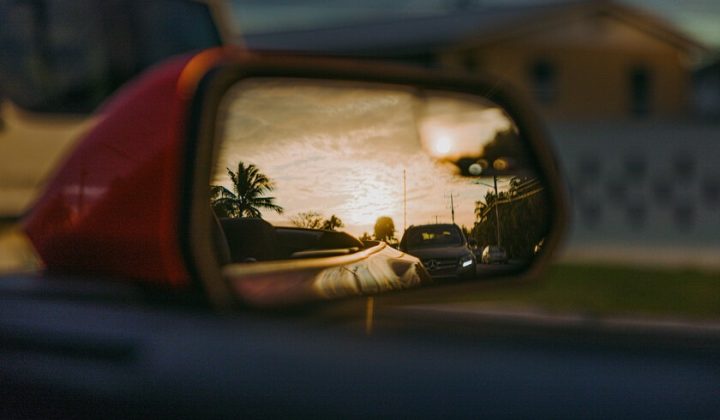 TÍTULO: Hoy No Circula sabatino: qué autos no podrán circular el 23 de mayo
