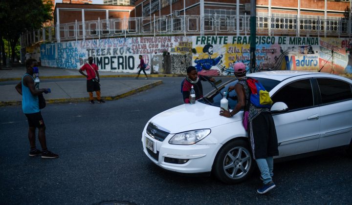 Colapso educativo en Venezuela deja a 8 de cada 10 jóvenes sin estudios ni oportunidades