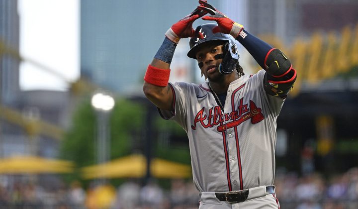 Ronald Acuña Jr. entra en la lista de lesionados tras sufrir tirón en la pierna izquierda