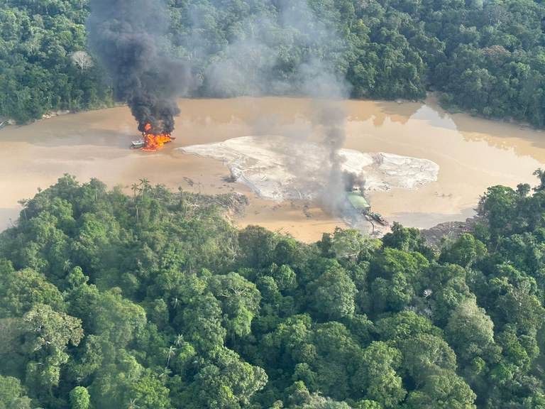 Crimen organizado expande control en la Amazonía, afectando a Venezuela