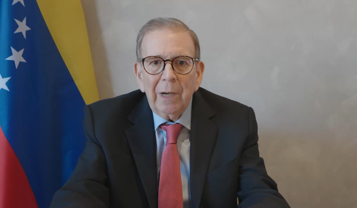 Edmundo González: «Es el momento de construir las condiciones para elecciones presidenciales