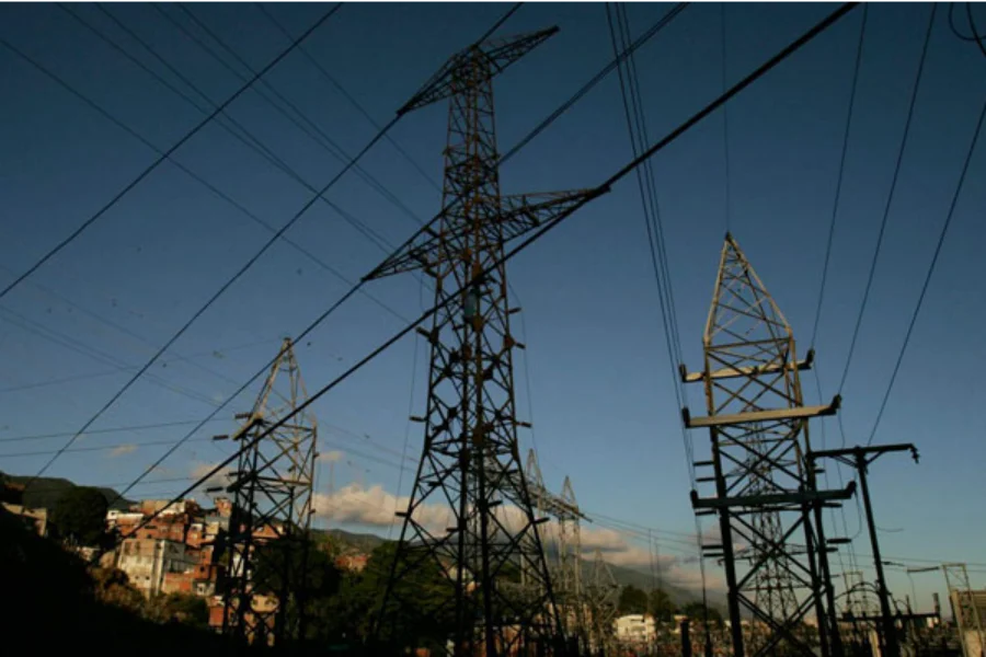 Apagón en Portuguesa y fallas eléctricas afectan a varias regiones del país