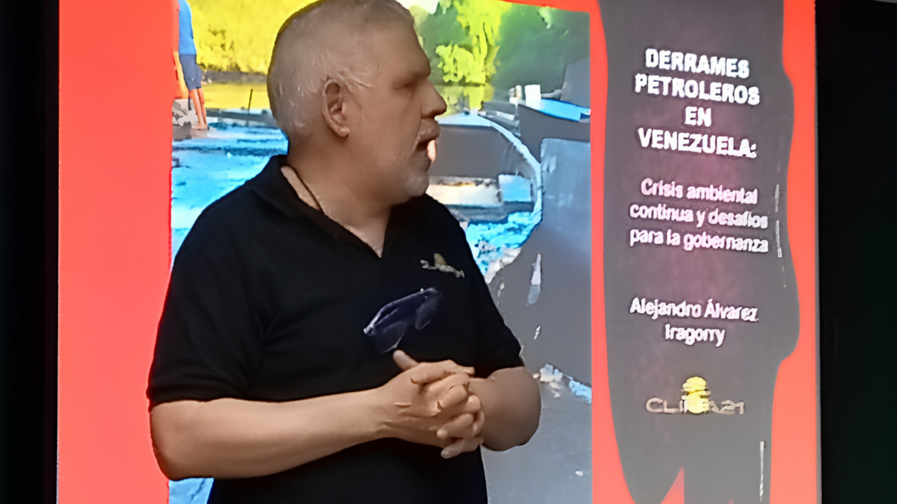 Expertos de la UCV alertan sobre el impacto de los derrames petroleros y el silencio estatal