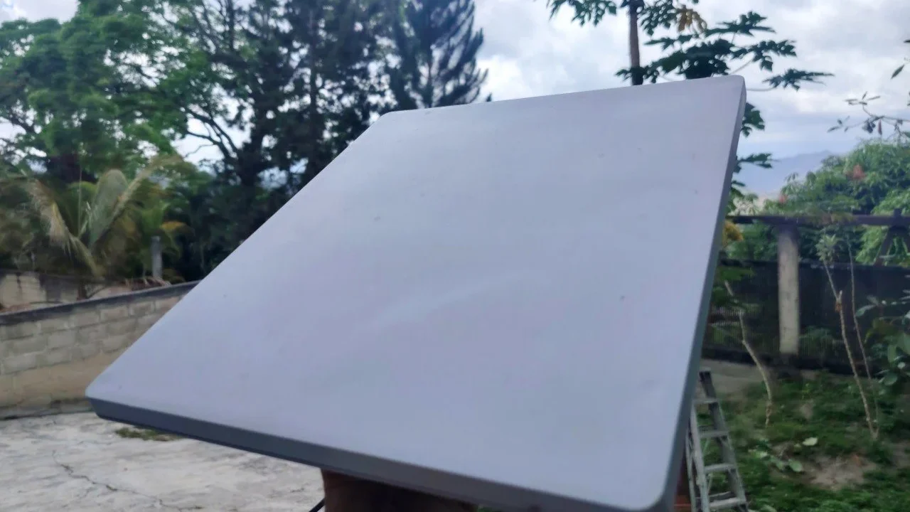 La llegada oficial de Starlink a Venezuela, el servicio de internet satelital de SpaceX, ha comenzado a generar descontento entre algunos us