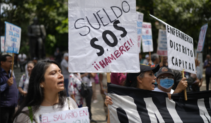 Sindicatos venezolanos exigen aumento salarial real frente a la política de bonificaciones