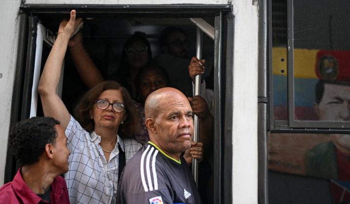 Transportistas en Venezuela alertan sobre aumento de unidades paralizadas y trabajo «a pérdida