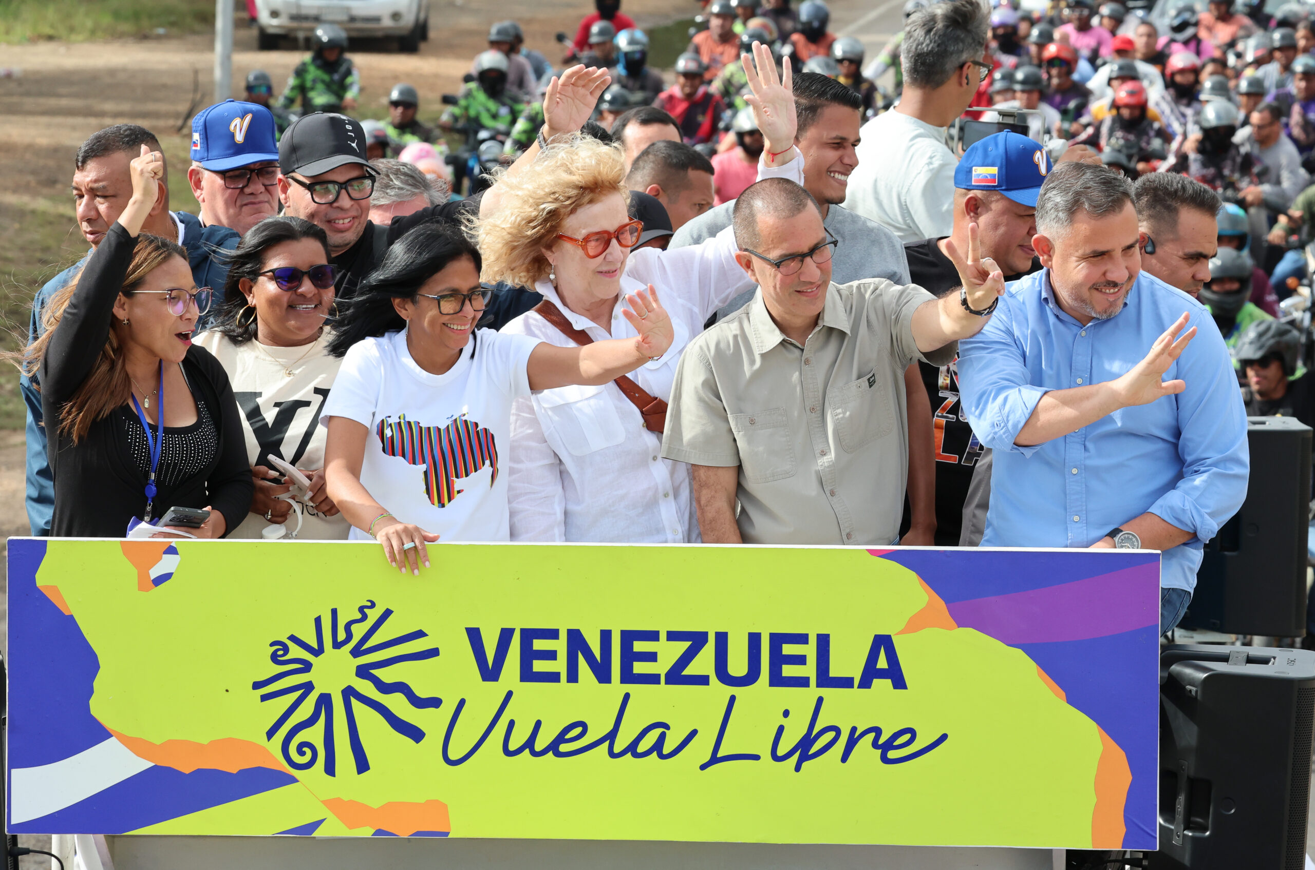 Delcy Rodríguez, vicepresidenta Ejecutiva de Venezuela, hablando en un evento público.