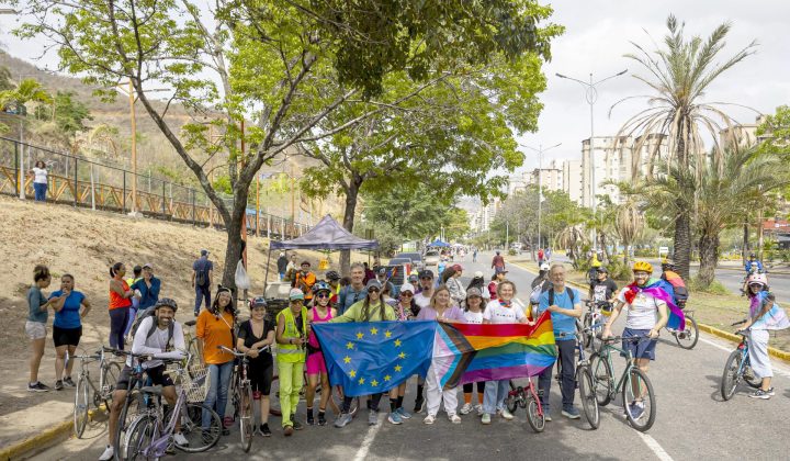 La Unión Europea pedalea por la diversidad LGTBI en Caracas