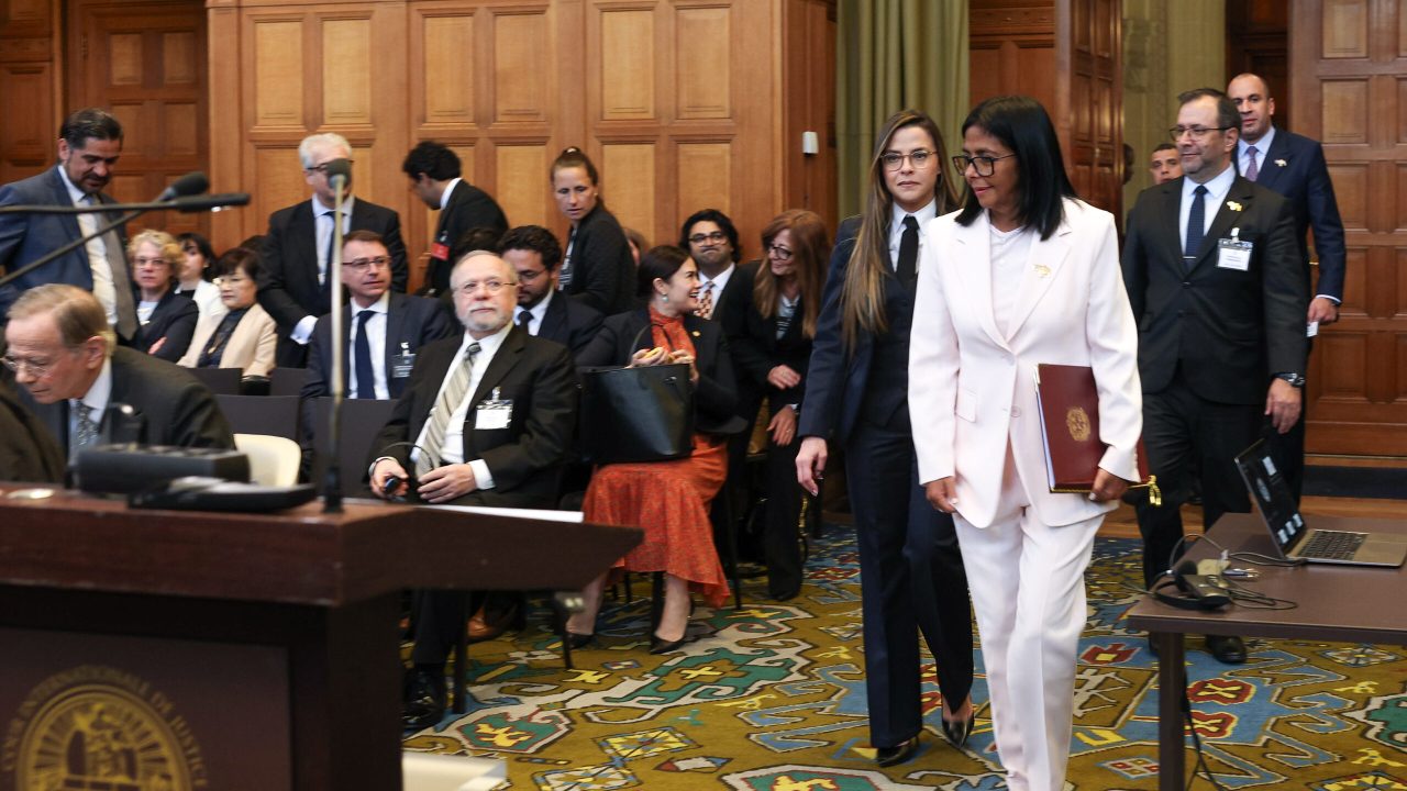 Delcy Rodríguez rechaza jurisdicción de la CIJ en disputa por el Esequibo