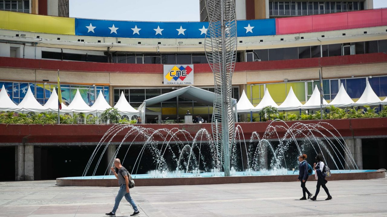 Elecciones no garantizan democracia, advierte análisis sobre Venezuela