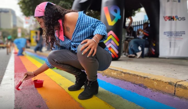 Ciclovía Arcoíris en La Castellana: Un Símbolo de Resistencia y Visibilidad LGBTIQ+ en Caracas