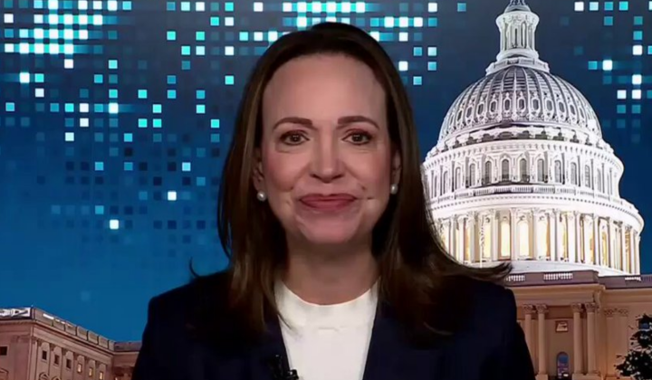 María Corina Machado ofrece «garantías e incentivos» a Delcy Rodríguez para una transición democrática