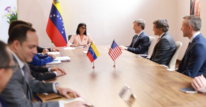 Venezuela y EE.UU. dialogan sobre agenda energética bilateral en Caracas