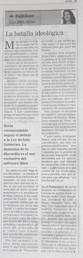 Oficina del SENIAT en Venezuela con ciudadanos realizando trámites fiscales.