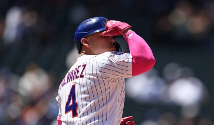 Los Mets de Nueva York sufrieron una derrota contundente de 10 carreras por 3 frente a los Cachorros de Chicago en la jornada de este miérco