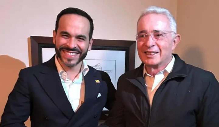 Abelardo de la Espriella: La Nueva Derecha que Desafía el Orden Político en Colombia
