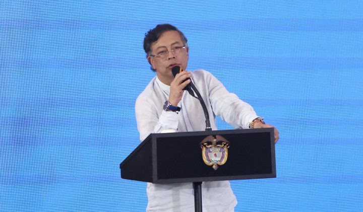 Petro cuestiona resultados de elecciones en Colombia y exige escrutinio judicial