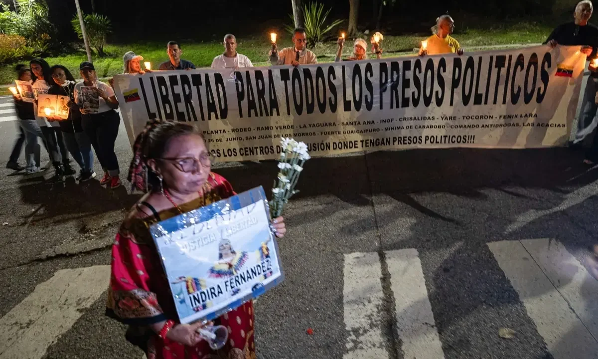 Familiares y activistas de presos políticos en Venezuela hicieron un llamado a la Embajada de Estados Unidos en Caracas para que intervenga