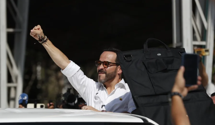 Abelardo de la Espriella lidera la intención de voto para la segunda vuelta en Colombia