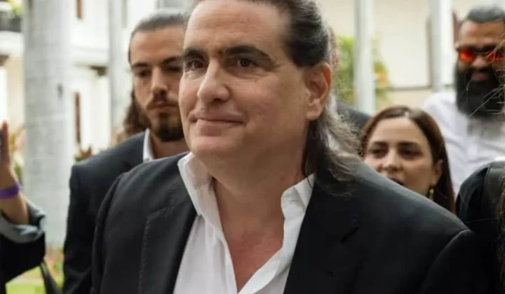 La audiencia del empresario colombiano Alex Saab, que estaba prevista para el 24 de junio de 2026, ha sido pospuesta y reprogramada para el