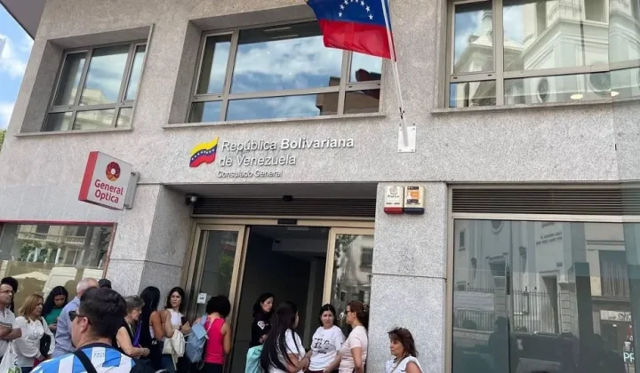 La asociación Venezuelan Press, que agrupa a más de 350 comunicadores venezolanos exiliados en España, ha elevado una serie de demandas al r