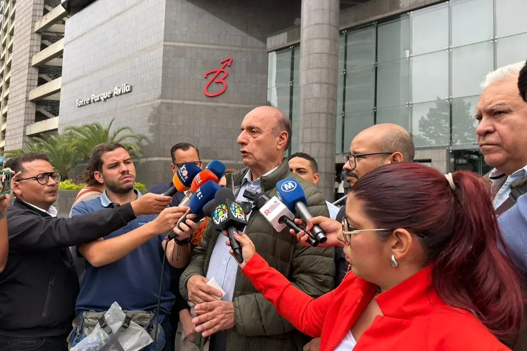 El dirigente político opositor y ex preso político Williams Dávila realizó una gira por Estados Unidos entre el 8 y el 14 de junio, con el o