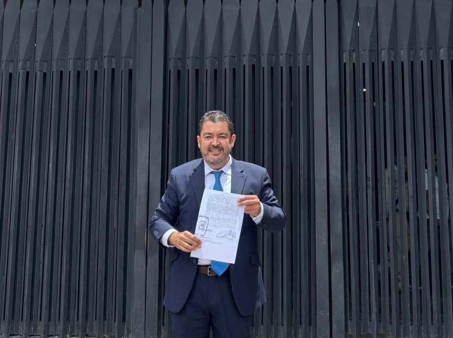 Roberto Marrero regresa a Venezuela tras acogerse a Ley de Amnistía y llama a acuerdos para elecciones libres