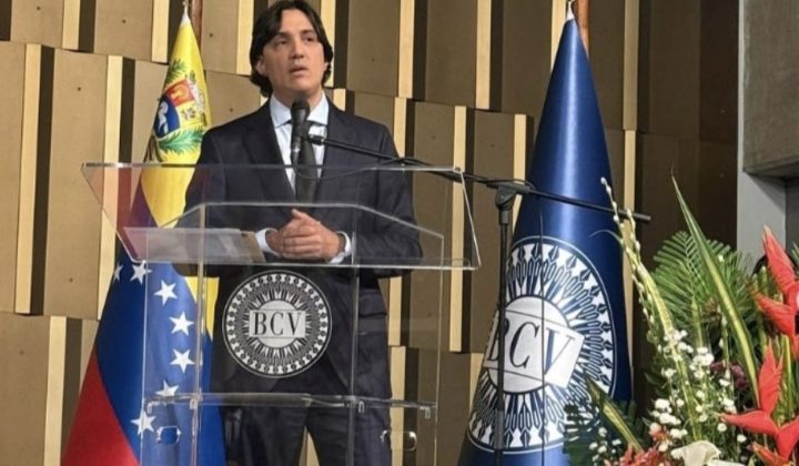 El Banco Central de Venezuela (BCV) ha revelado datos económicos que indican una mejora sustancial en la balanza comercial del país, registr