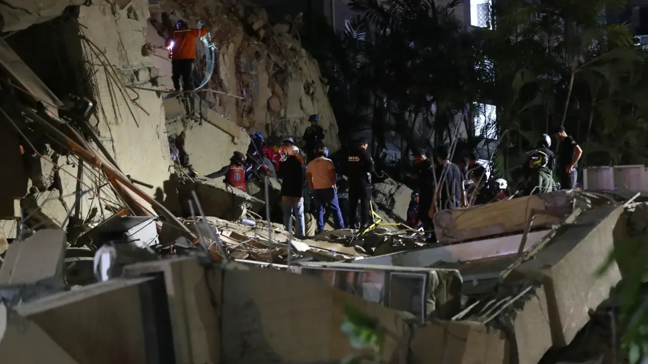 Rescatistas Internacionales Se Preparan Para Llegar a Venezuela Tras Terremotos