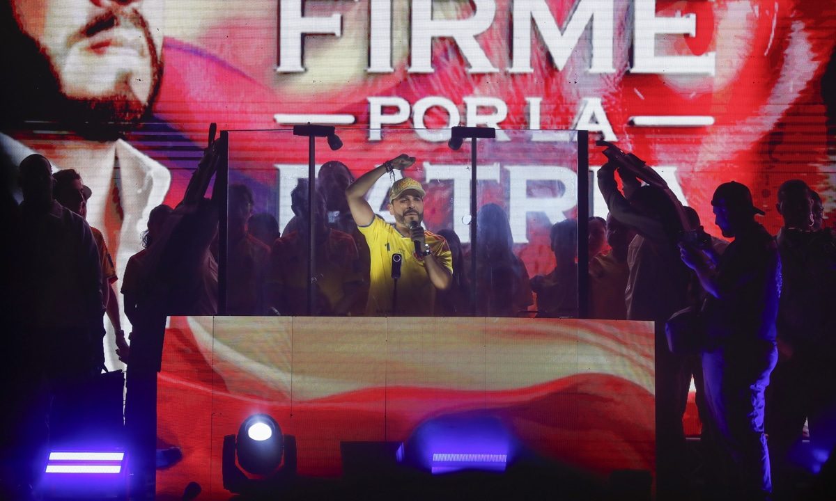 De la Espriella supera a Cepeda en primera vuelta presidencial colombiana; se enfrentarán en balotaje