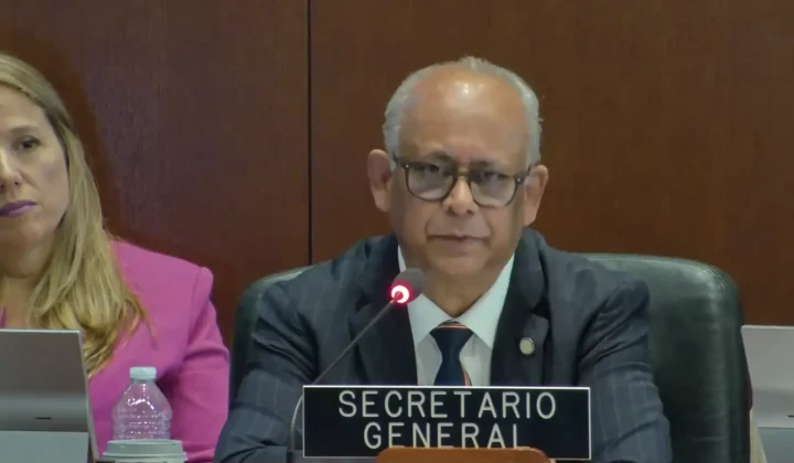La Organización de los Estados Americanos (OEA) ha hecho un llamado a los líderes políticos de Colombia para que acepten de manera pacífica