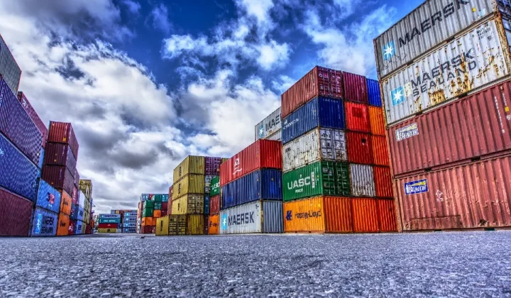 América Latina y el Caribe recibieron un total de $194.233 millones en inversión extranjera directa (IED) durante 2025, lo que representa un