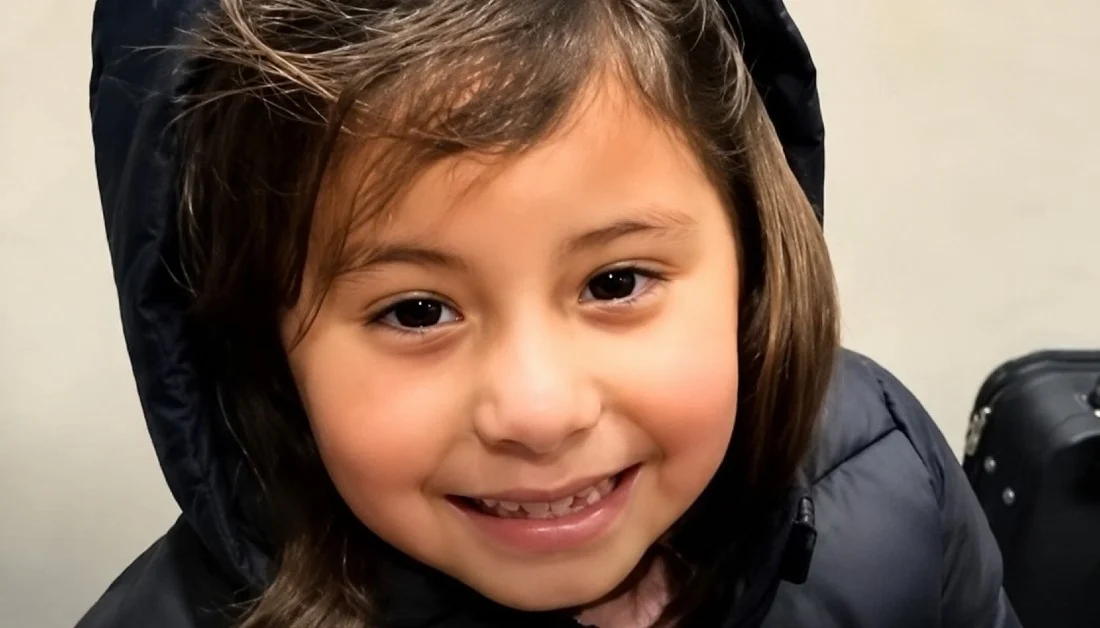 Un emotivo momento se vivió en un aeropuerto de Chile cuando una niña chilena-venezolana recibió una sorpresa que la llenó de alegría hasta
