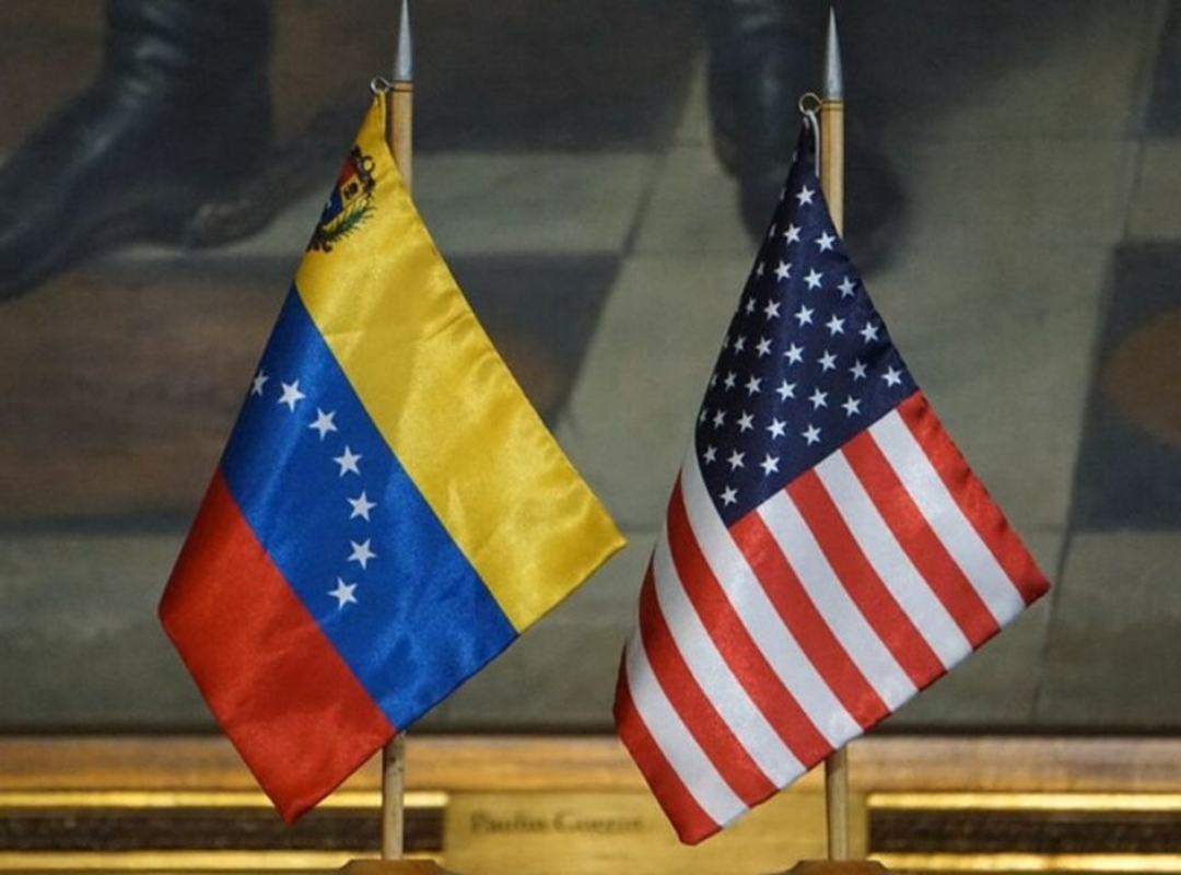 Fachada del Palacio de Justicia en Caracas, Venezuela, representando la importancia del sistema judicial.