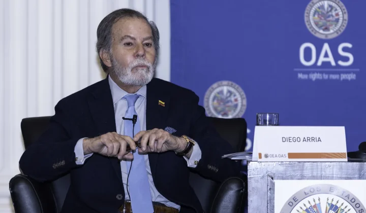 Arria critica estrategia de EE.UU. en Venezuela: «Cambiaron la narcotiranía por una apoyada por ellos