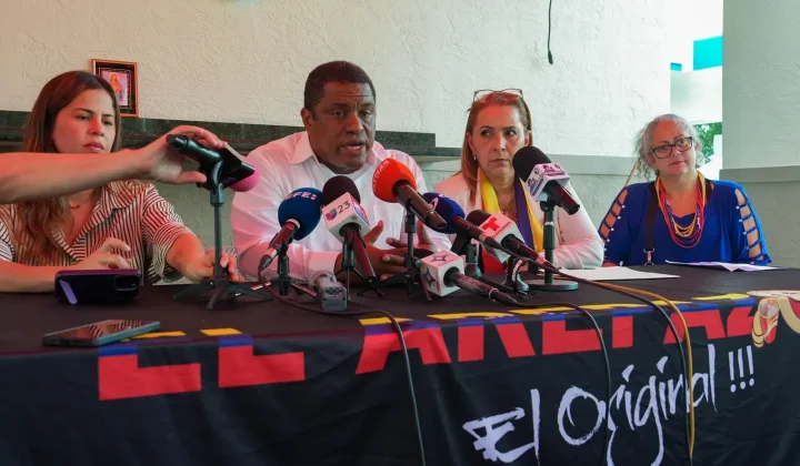 Venezolanos en el exilio piden a Trump reconsiderar su relación con el gobierno de Delcy Rodríguez