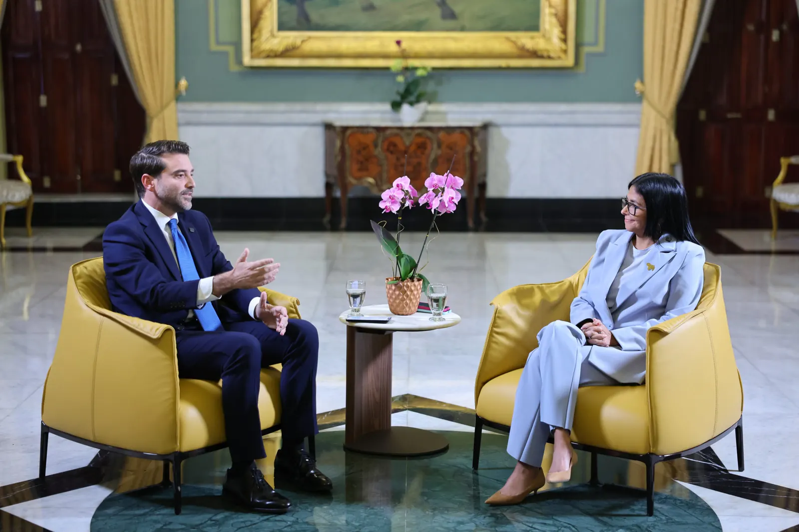 La vicepresidenta ejecutiva de Venezuela, Delcy Rodríguez, durante una declaración pública.