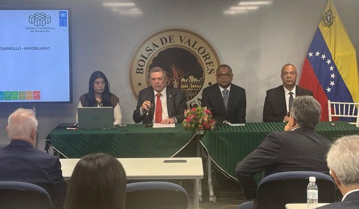 Bolsa de Caracas, PNUD y Cámara Inmobiliaria exploran financiamiento para reconstruir viviendas tras el sismo