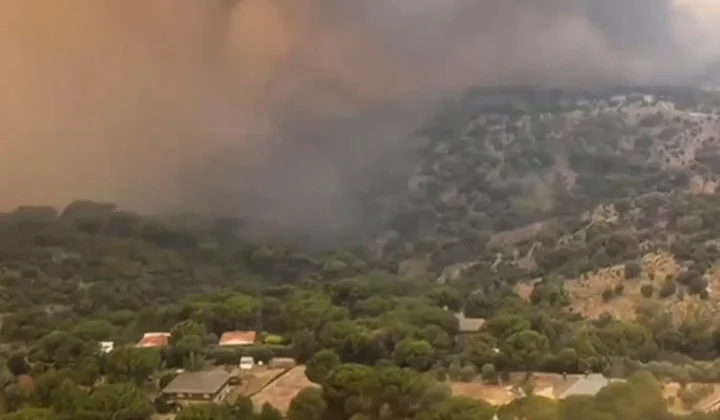 Incendio forestal en Madrid obliga a desalojar la estación de la NASA en Robledo de Chavela
