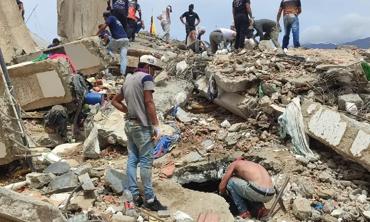 El número de fallecidos a causa de los devastadores terremotos que sacudieron Venezuela el pasado 24 de junio ha aumentado a 4.490, según el