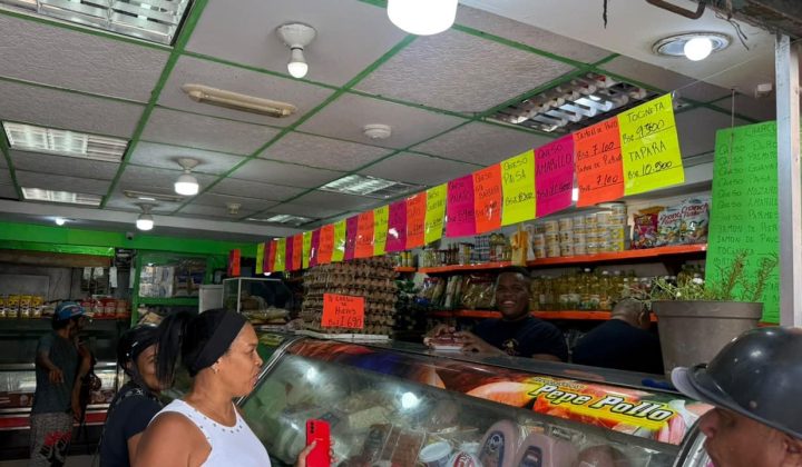 Consecomercio: solo 30% de los negocios afectados por los sismos ha reabierto en La Guaira