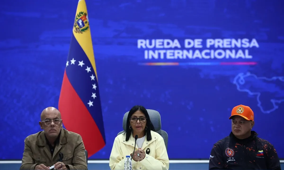 Delcy Rodríguez defiende gestión de rescates tras sismos y actualiza cifra de fallecidos a 2.595