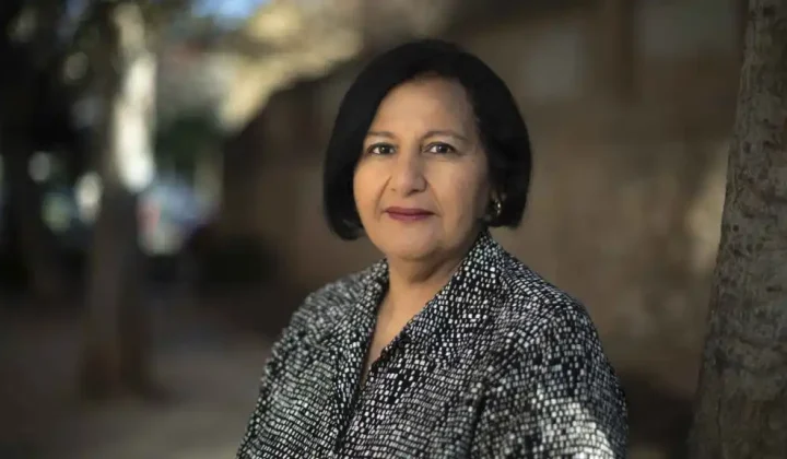 Dinorah Figuera llama a la unidad nacional y propone un plan de reconstrucción en tres fases inspirado en EE.UU.