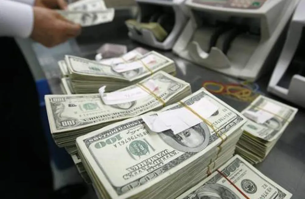 Trump vuelve a presionar a la Fed para que baje las tasas de interés en vísperas de reunión clave