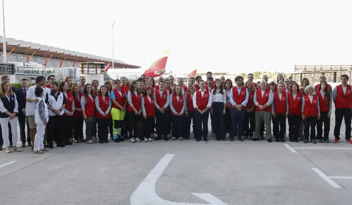 Un equipo de 44 especialistas de la salud y personal logístico de España ha arribado a Venezuela con la misión de instalar un hospital de ca