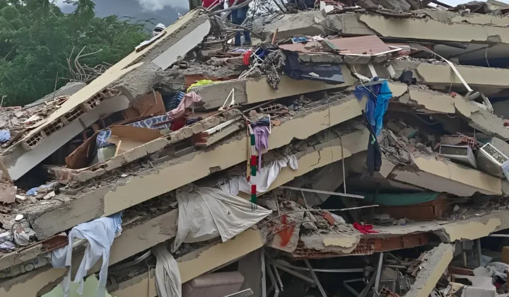 La Guaira: Entre la desolación y la resiliencia tras los sismos
