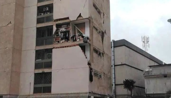 Colegio de Ingenieros de Venezuela capacita a profesionales para evaluar daños post-terremoto