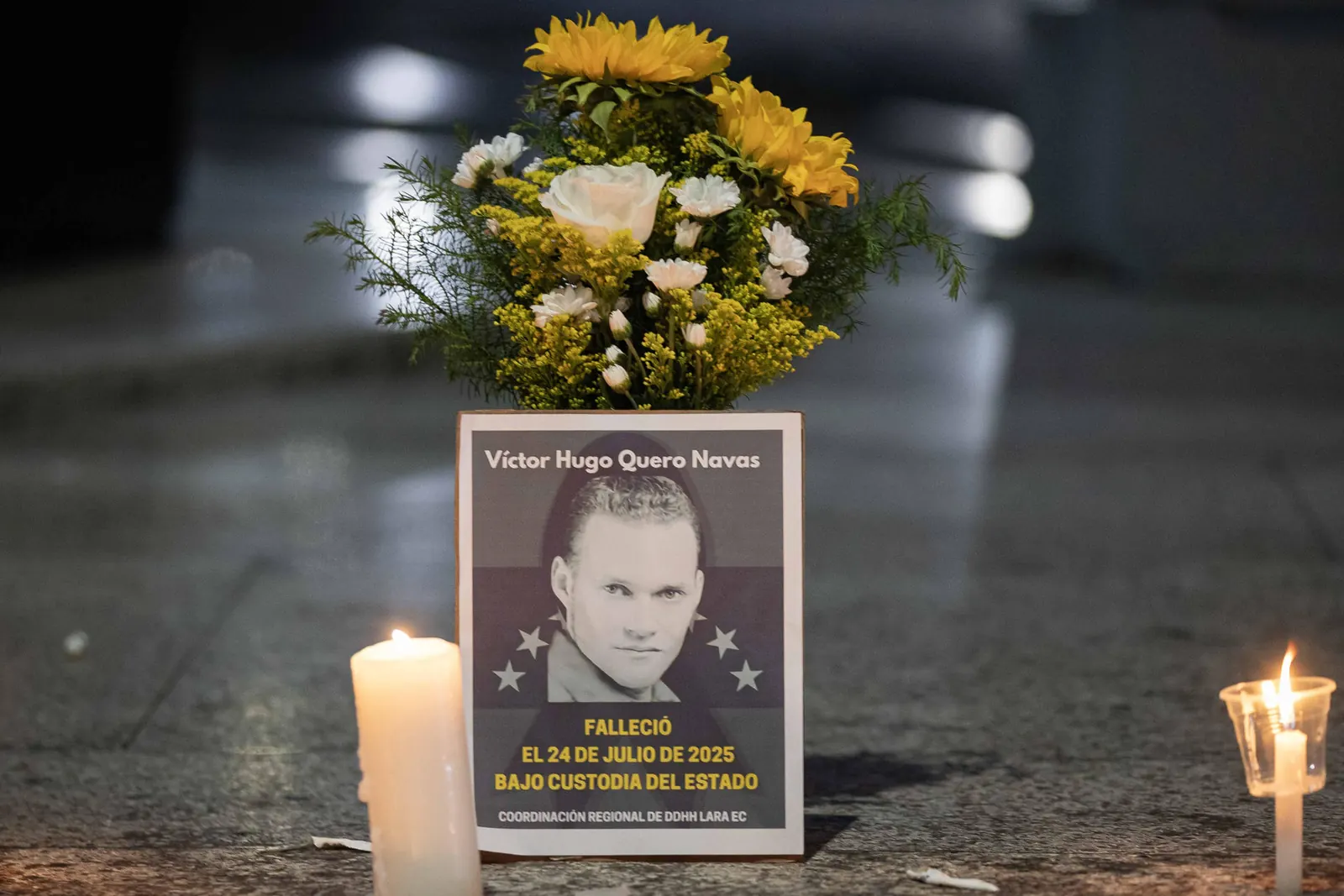 Cartel con el rostro de Víctor Hugo Quero Navas, detenido en enero de 2025 y fallecido bajo custodia oficial según el Ministerio para el Servicio Penitenciario